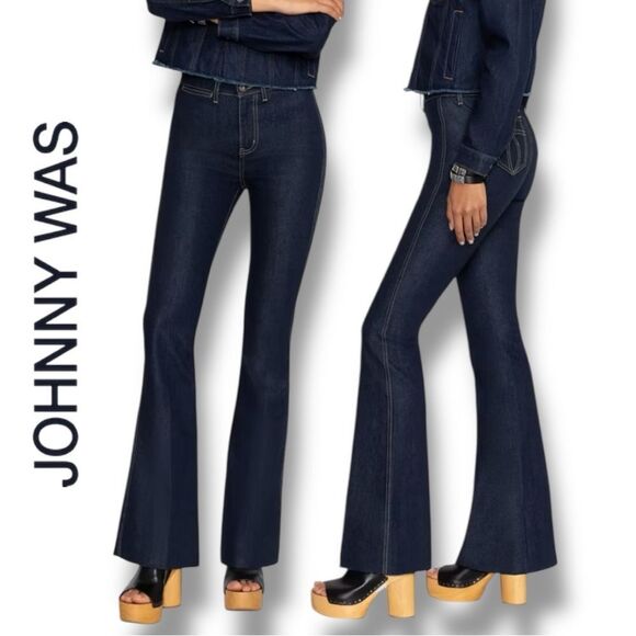 JOHNNY WAS Rue De La Flare Jean Dark Blue Flare Wide Leg Jeans in the Size 32 - Picture 2 of 9